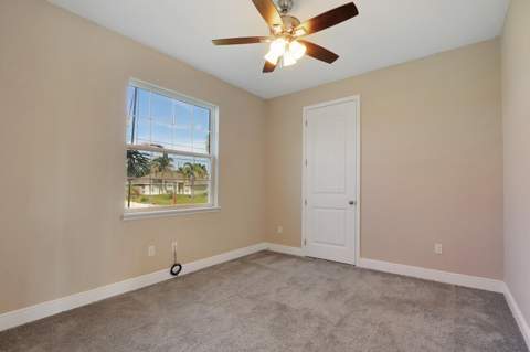 3673 SW Bonwold Street, Port St. Lucie FL - photo 24 of 54