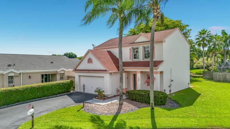 3 bedroom Single Family Residence at 13 Swallow Drive, Meadow Lake, Boynton Beach — photo 2