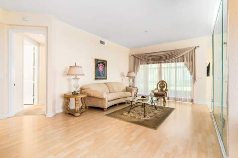 7927 Exeter Boulevard, Tamarac FL - photo 7 of 53