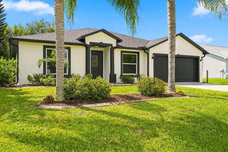 3 bedroom Single Family Residence at 820 SW Jennifer Terrace, Port St Lucie Sectio, Port St. Lucie — photo 1