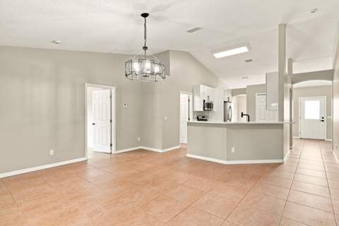 820 SW Jennifer Terrace, Port St. Lucie FL - photo 13 of 50