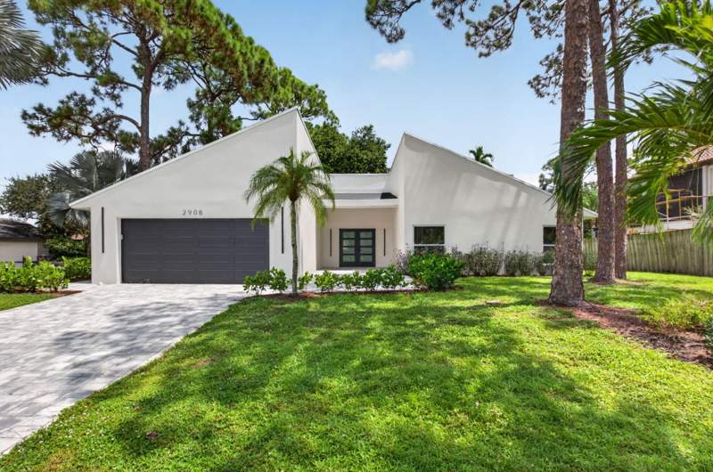 3 bedroom Single Family Residence at 2908 NW 24th Way, Timbercreek, Boca Raton — photo 2