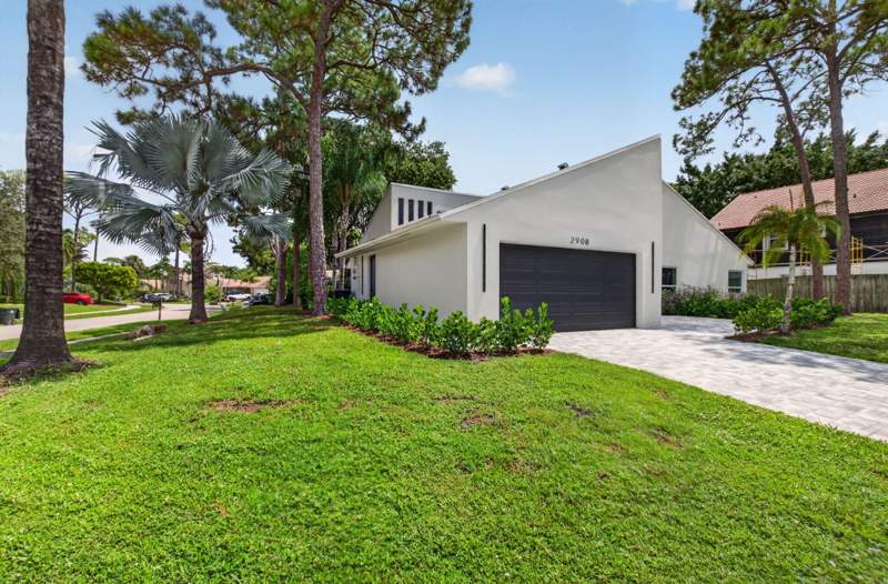 3 bedroom Single Family Residence at 2908 NW 24th Way, Timbercreek, Boca Raton — photo 4