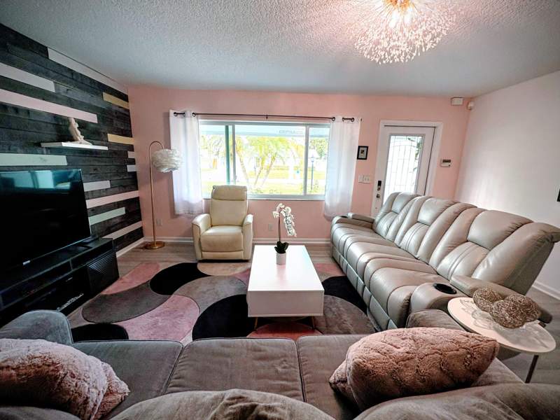 3 bedroom Single Family Residence at 3080 Tropical Trail, Hypoluxo Village 1, Lake Worth — photo 4