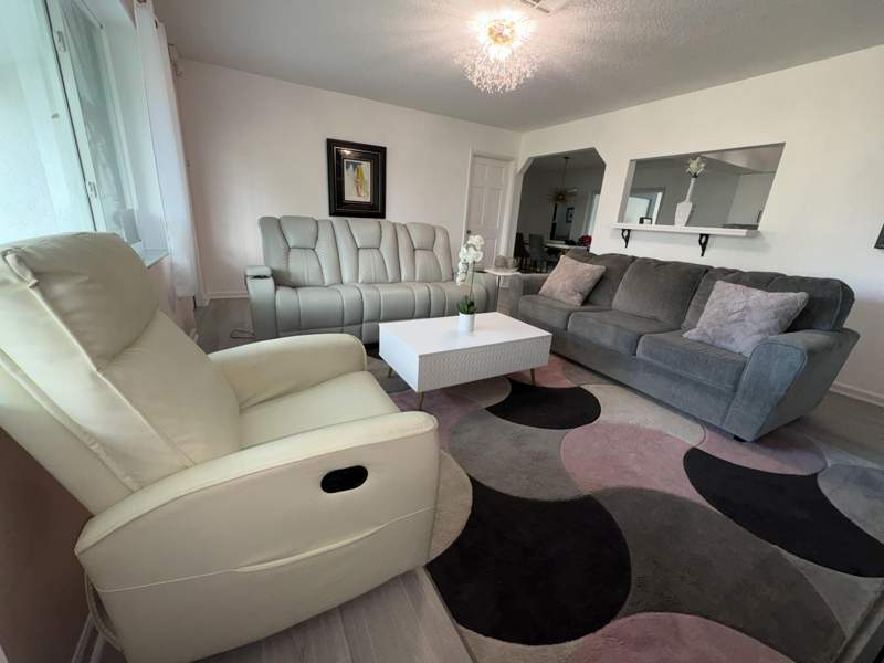 3 bedroom Single Family Residence at 3080 Tropical Trail, Hypoluxo Village 1, Lake Worth — photo 5
