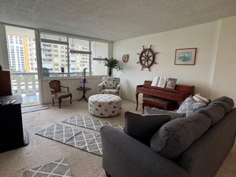305 N Pompano Beach Boulevard #507, Pompano Beach FL - photo 14 of 34