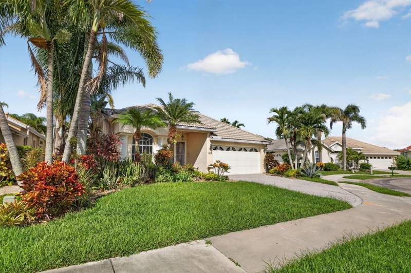 3 bedroom Single Family Residence at 588 SW Saint Johns Bay, Lake Charles Phase 1A, Port St. Lucie — photo 5