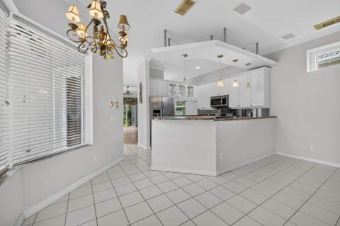588 SW Saint Johns Bay, Port St. Lucie FL - photo 10 of 58