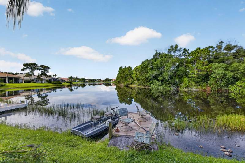 3 bedroom Single Family Residence at 588 SW Saint Johns Bay, Lake Charles Phase 1A, Port St. Lucie — photo 3