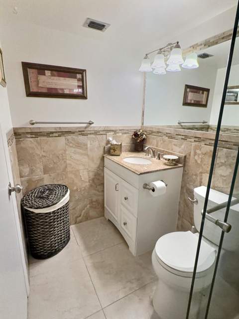 3531 Pine Tree Court #B-1, Greenacres FL - photo 17 of 27