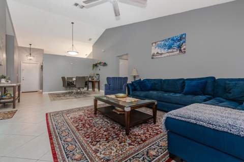 7143 Wisteria Way, Tamarac FL - photo 11 of 34