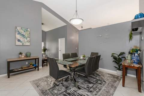 7143 Wisteria Way, Tamarac FL - photo 13 of 34