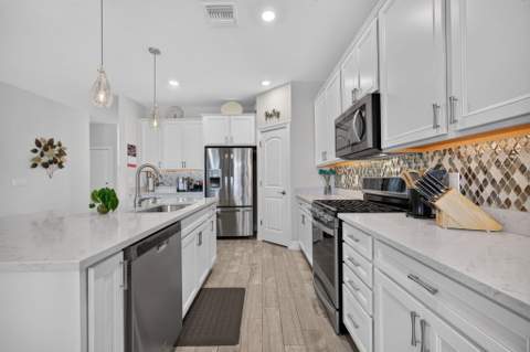 10521 SW Captiva Drive, Port St. Lucie FL - photo 14 of 53