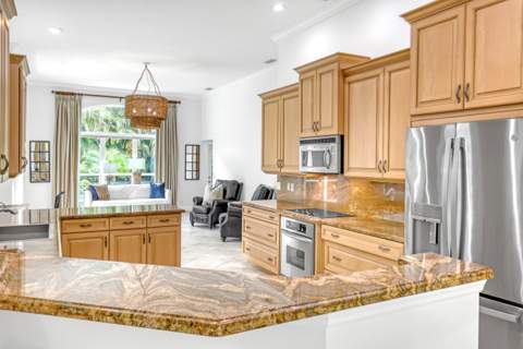23 Windward Isle, Palm Beach Gardens FL - photo 12 of 47