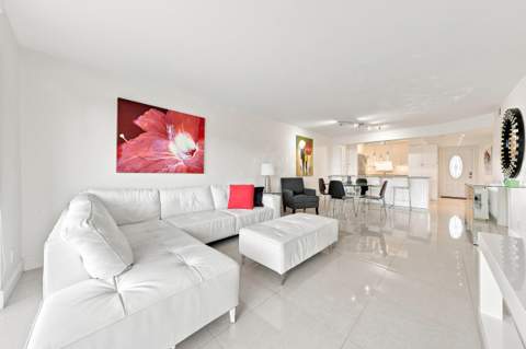 9400 N Hollybrook Lake Drive #208, Pembroke Pines FL - photo 24 of 39