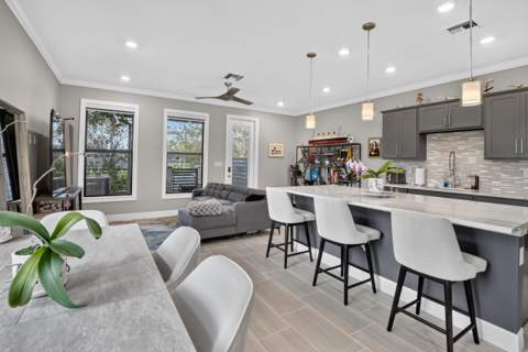 765 NW 84th Terrace, Plantation FL - photo 6 of 31