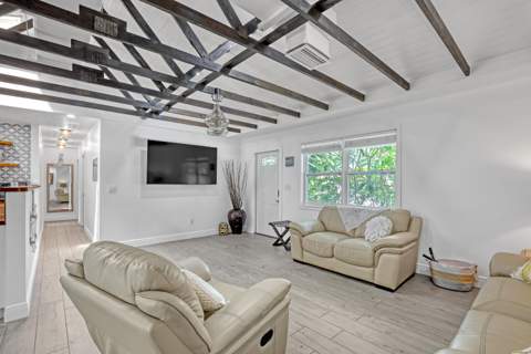 1707 E Terrace Drive, Lake Worth Beach FL - photo 8 of 76