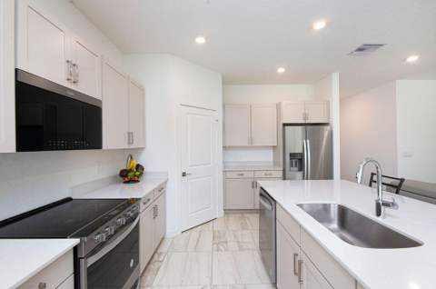 5788 SE Skyblue Circle, Stuart FL - photo 14 of 48