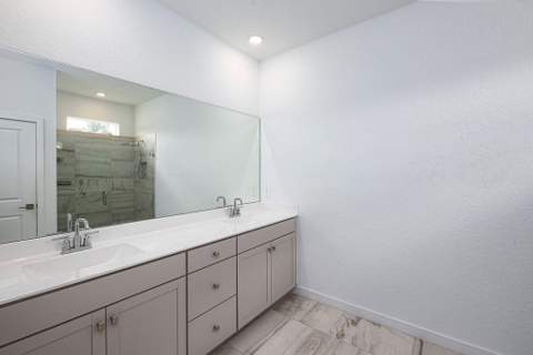 5788 SE Skyblue Circle, Stuart FL - photo 18 of 48
