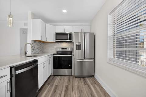 515 Normandy Lane, Delray Beach FL - photo 7 of 42
