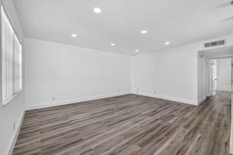 515 Normandy Lane, Delray Beach FL - photo 10 of 42