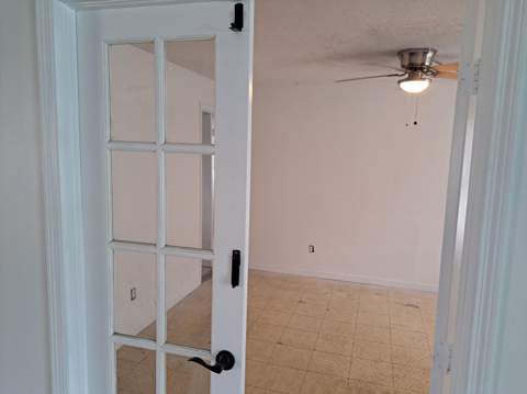 115 SE Camino Street, Port St. Lucie FL - photo 11 of 12