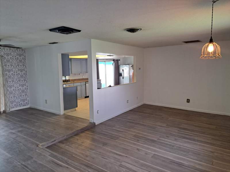 2 bedroom Single Family Residence at 115 SE Camino Street, River Park Unit 3, Port St. Lucie — photo 3