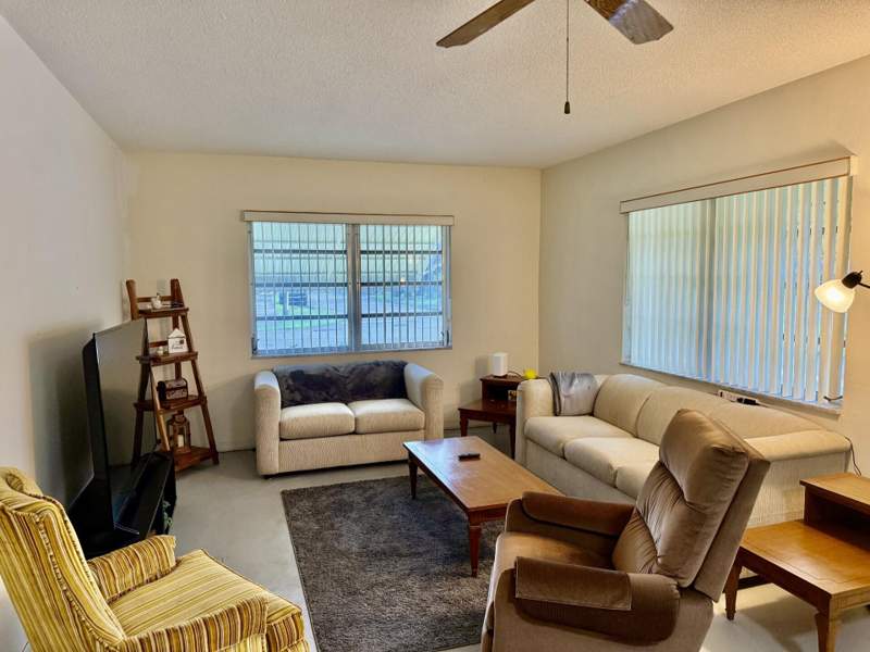 1 bedroom Stock Cooperative at 1501 Arthur Street #5, Westchester Arms Co-Op, Hollywood — photo 4