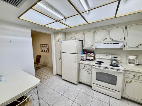 1501 Arthur Street #5, Hollywood FL - photo 9 of 17