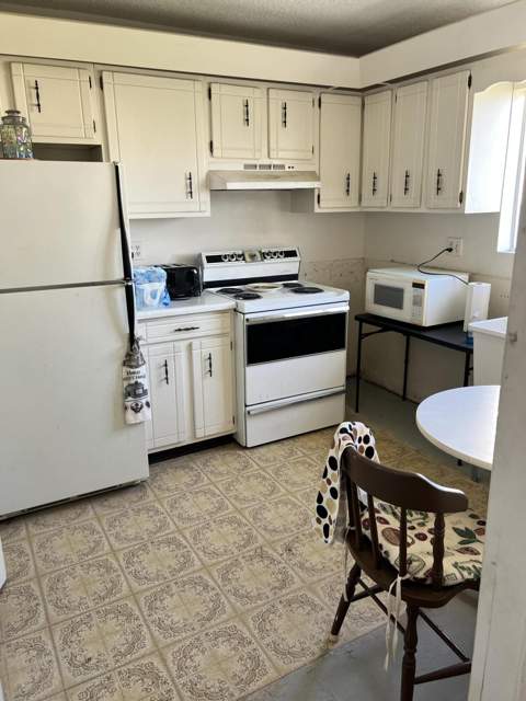 1551 NE 13th Terrace #A16, Jensen Beach FL - photo 6 of 32