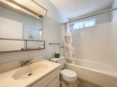1551 NE 13th Terrace #A16, Jensen Beach FL - photo 18 of 32