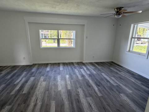 111 SE Castana Court, Port St. Lucie FL - photo 11 of 17