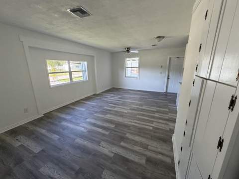 111 SE Castana Court, Port St. Lucie FL - photo 10 of 17