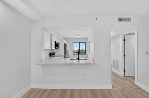6866 Huntington Lane #707, Delray Beach FL - photo 10 of 73