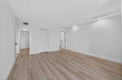 6866 Huntington Lane #707, Delray Beach FL - photo 20 of 73