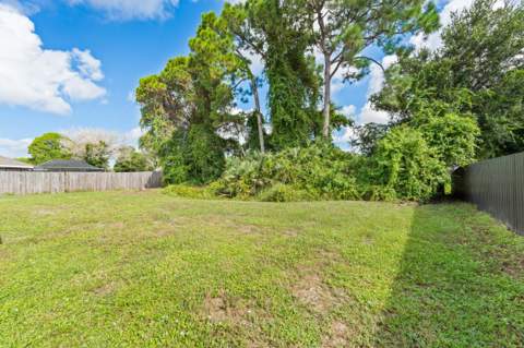 209 SW Chapman Avenue, Port St. Lucie FL - photo 9 of 9