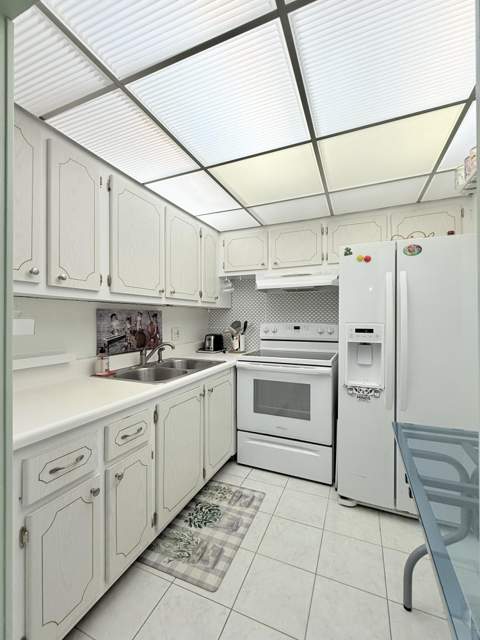 543 Durham #543, Deerfield Beach FL - photo 16 of 41