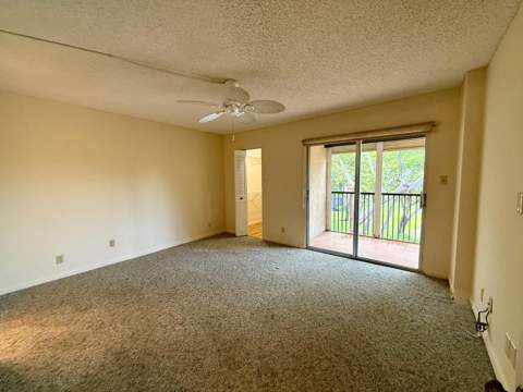 2212 S Cypress Bend Drive #303, Pompano Beach FL - photo 6 of 17