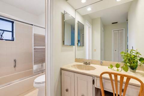 4696 Greentree Path #A, Boynton Beach FL - photo 19 of 27