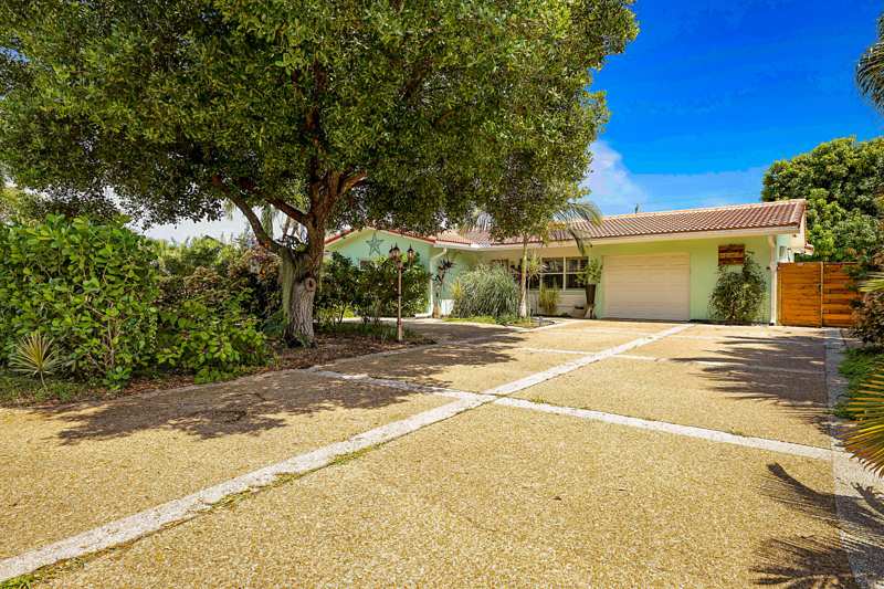 3 bedroom Single Family Residence at 2242 NW 3rd Court, Caldwell Heights, Boca Raton — photo 1