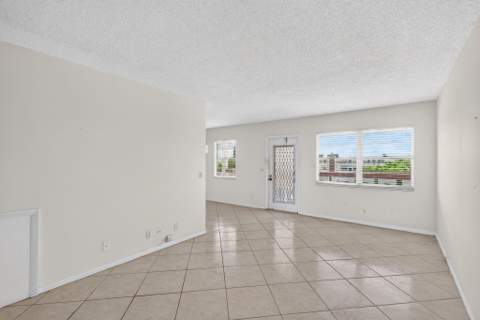 4044 Wolverton C, Boca Raton FL - photo 13 of 96