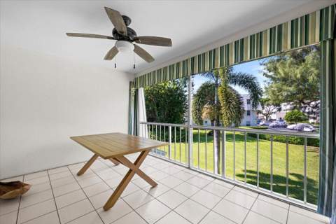 1205 Sandy Lane #249, Riviera Beach FL - photo 22 of 33