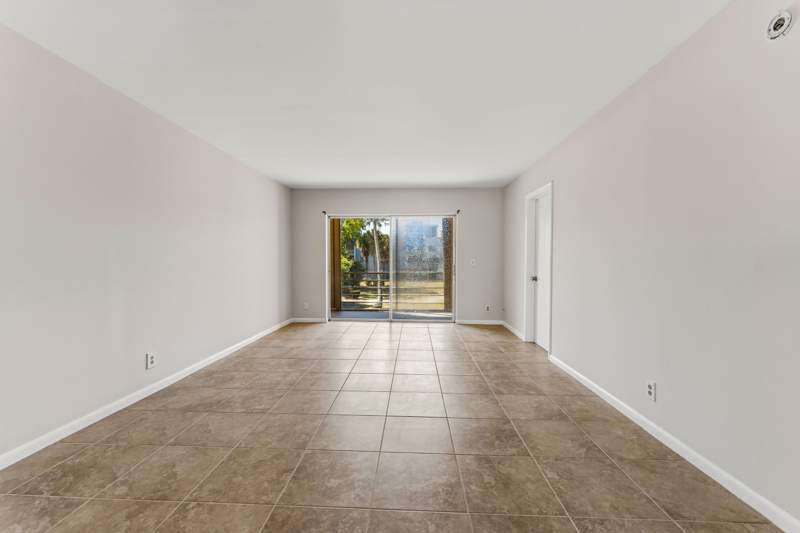 2 bedroom Condominium at 1638 Embassy Drive #208, Jamestown Condo, West Palm Beach — photo 4