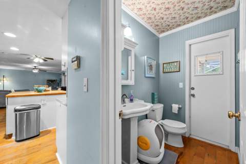 330 NE Town Terrace, Jensen Beach FL - photo 21 of 40