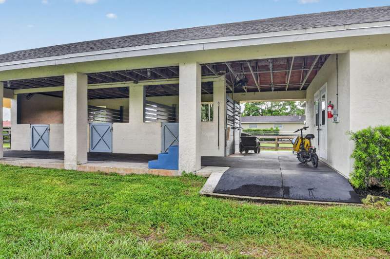 4 bedroom Single Family Residence at 876 Cindy Cir Lane, Palm Beach Little Ranches East Of Wellington, Wellington — photo 4