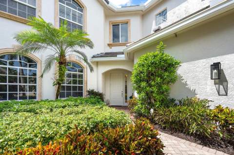 7511 Orchid Hammock Drive, West Palm Beach FL - photo 6 of 57