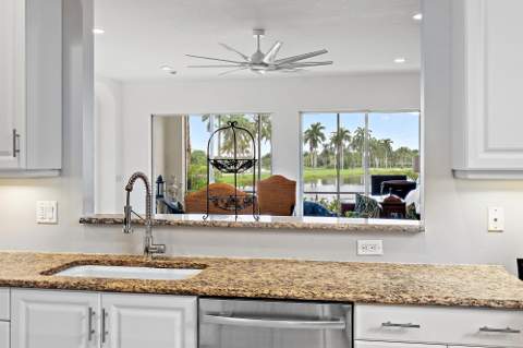 7511 Orchid Hammock Drive, West Palm Beach FL - photo 11 of 57
