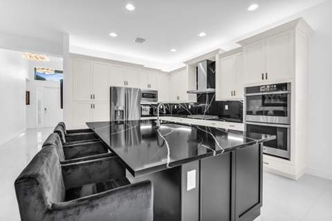 9285 Mountain Pine Grove, Boynton Beach FL - photo 7 of 62