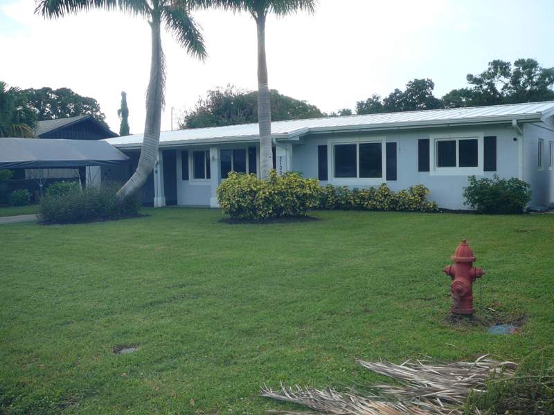 3 bedroom Single Family Residence at 2100 W Esplanade, Cortez Estates Unit 1, Fort Pierce — photo 3