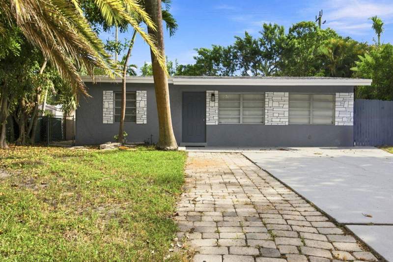 3 bedroom Single Family Residence at 1472 NE 25th Court, Collier Manor 4th Add, Pompano Beach — photo 2